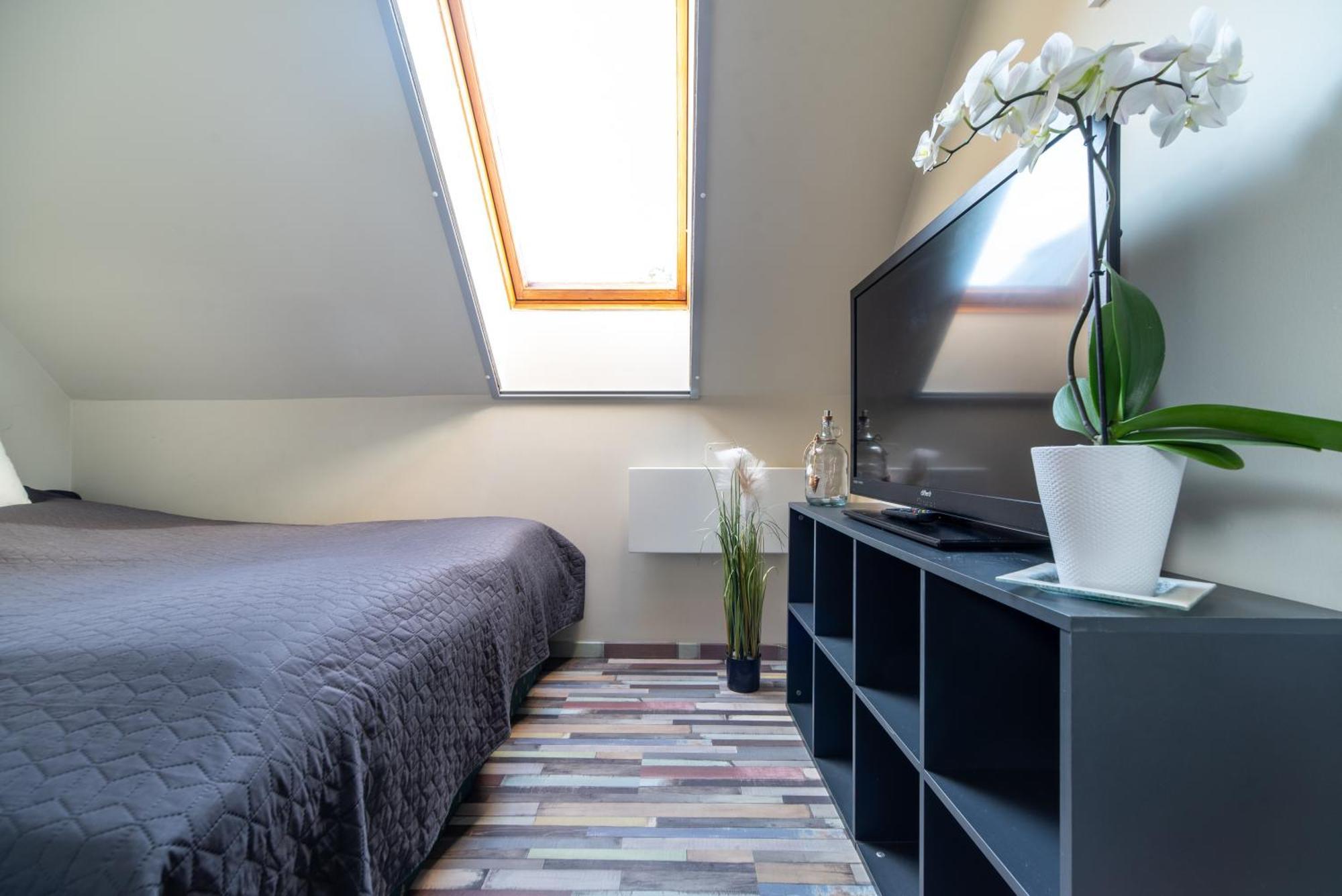 Buzavirag Apartman Keszthely Zewnętrze zdjęcie
